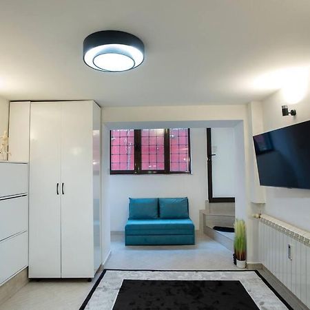 Studio With Courtyard Just Steps Away Vitosha Str Σόφια Εξωτερικό φωτογραφία