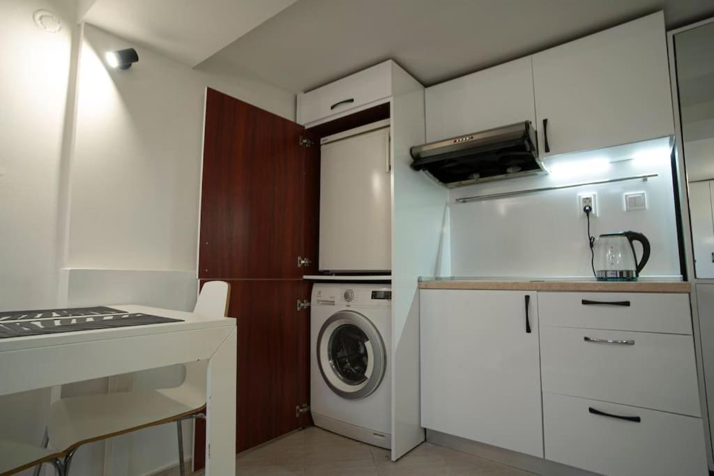 Studio With Courtyard Just Steps Away Vitosha Str Σόφια Εξωτερικό φωτογραφία