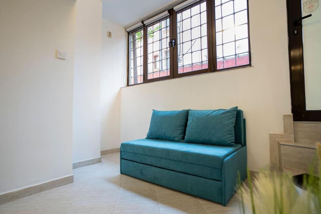 Studio With Courtyard Just Steps Away Vitosha Str Σόφια Εξωτερικό φωτογραφία
